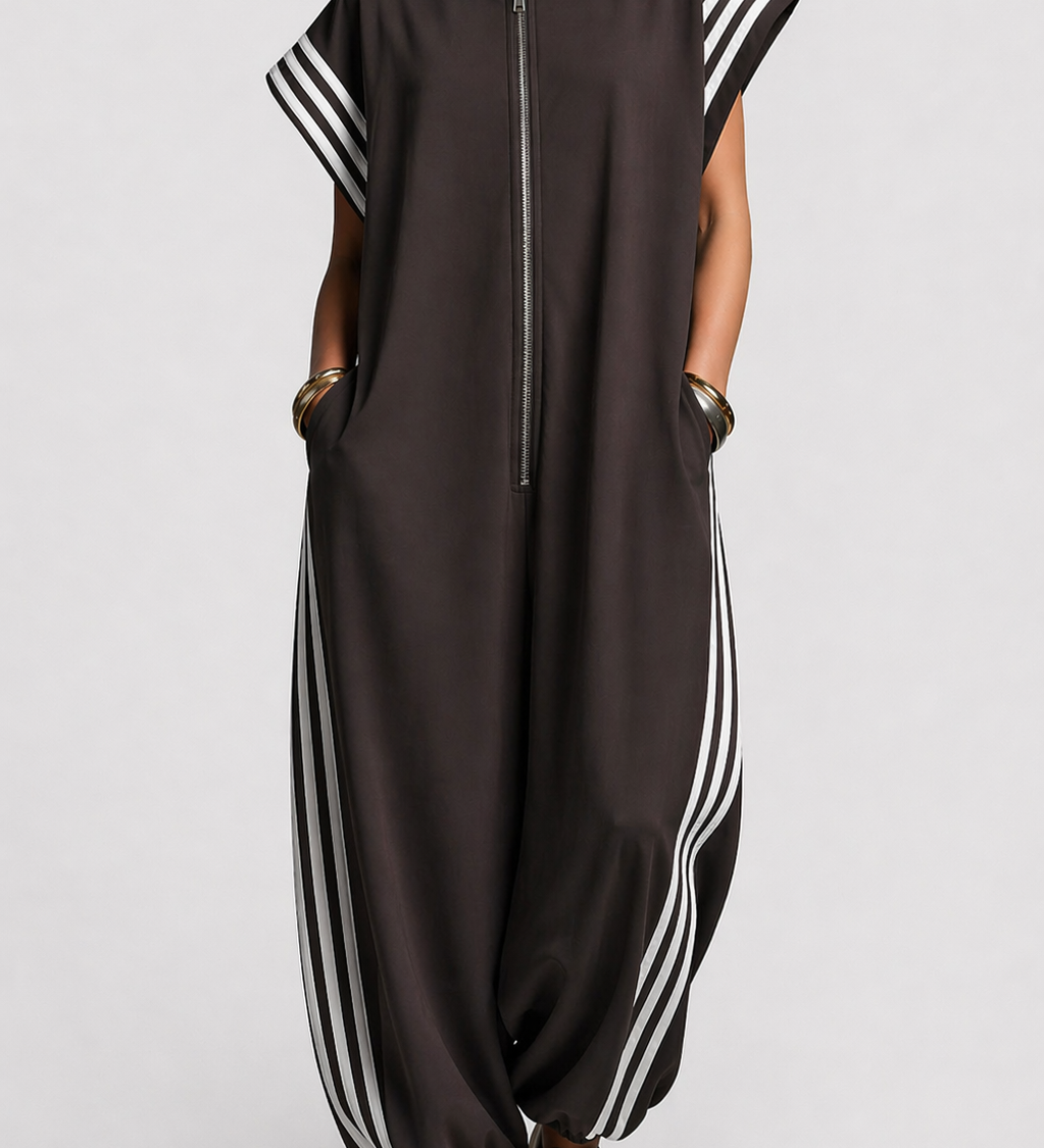 Aneta – Moderní sportovní overal se zipem a bočními pruhy