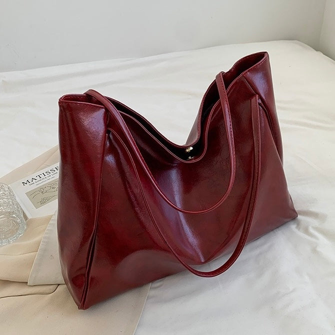 Patricia™ | Glanzende Vegan Leren Handtas