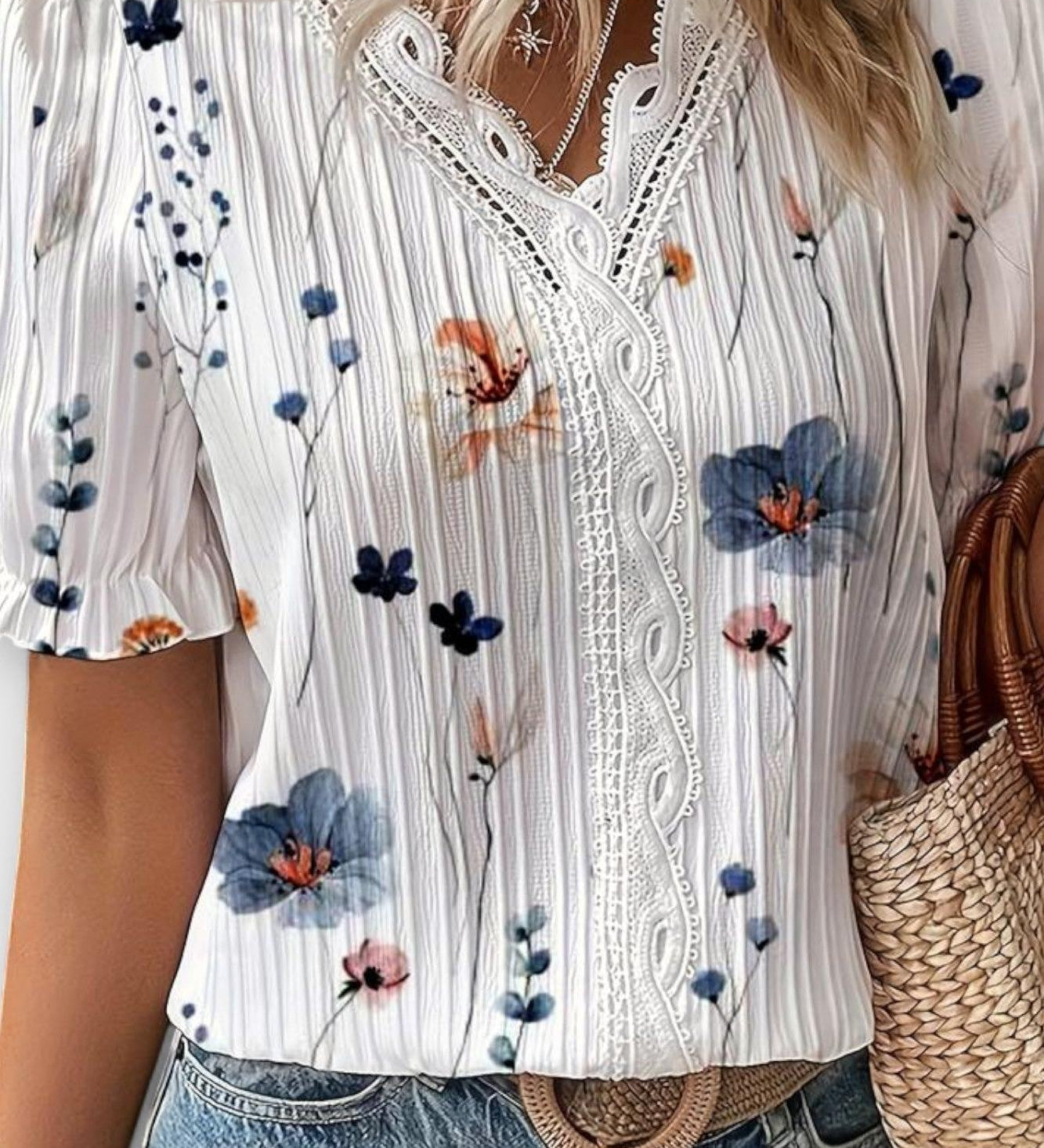 Bruna - Stylový top s V-výstřihem ve tvaru srdce