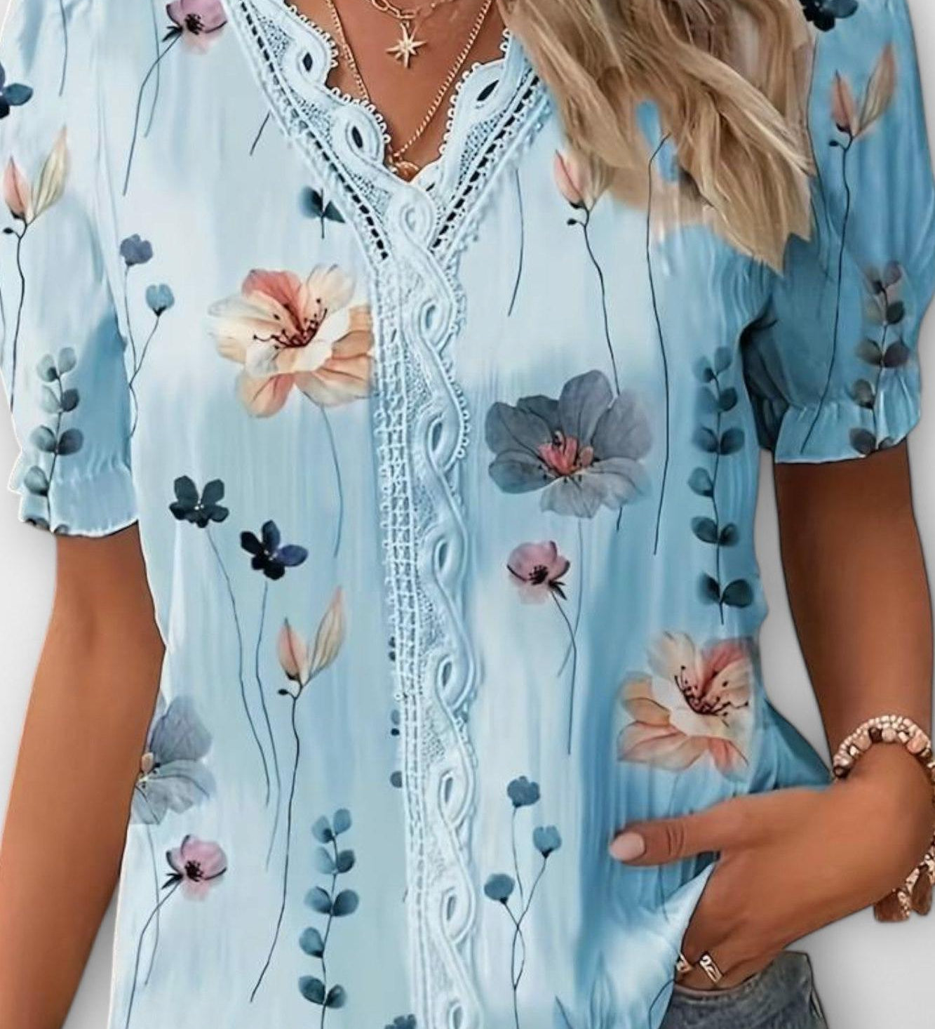 Bruna - Stylový top s V-výstřihem ve tvaru srdce