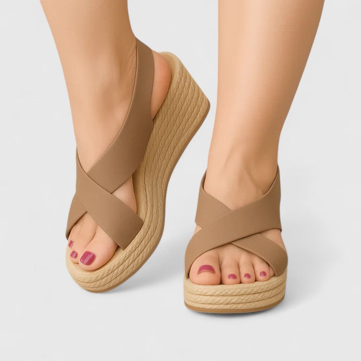 Bellany - Plateau-sandalen met kruisriemen