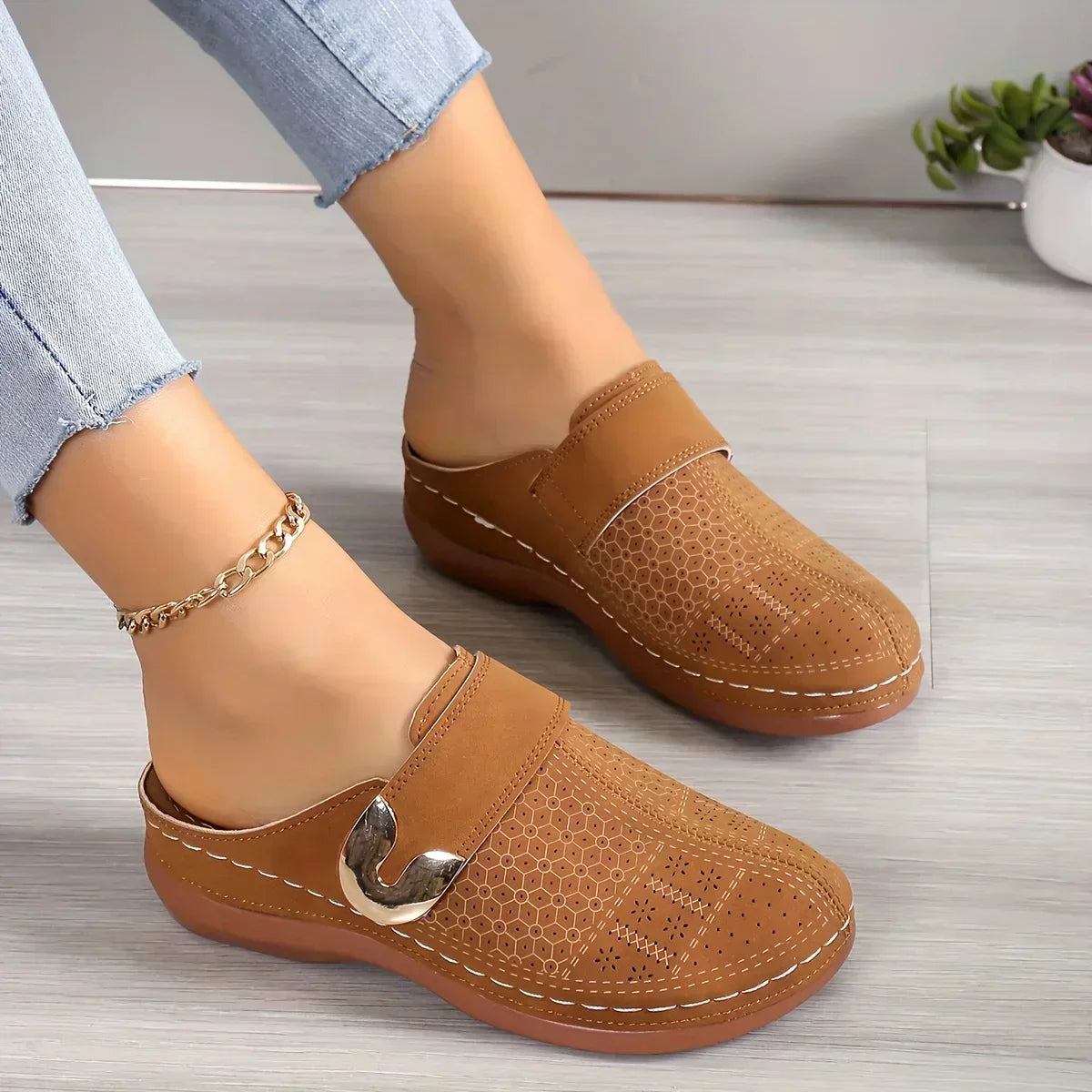 Marel - Stylové podpůrné klínové sandály pro Katku