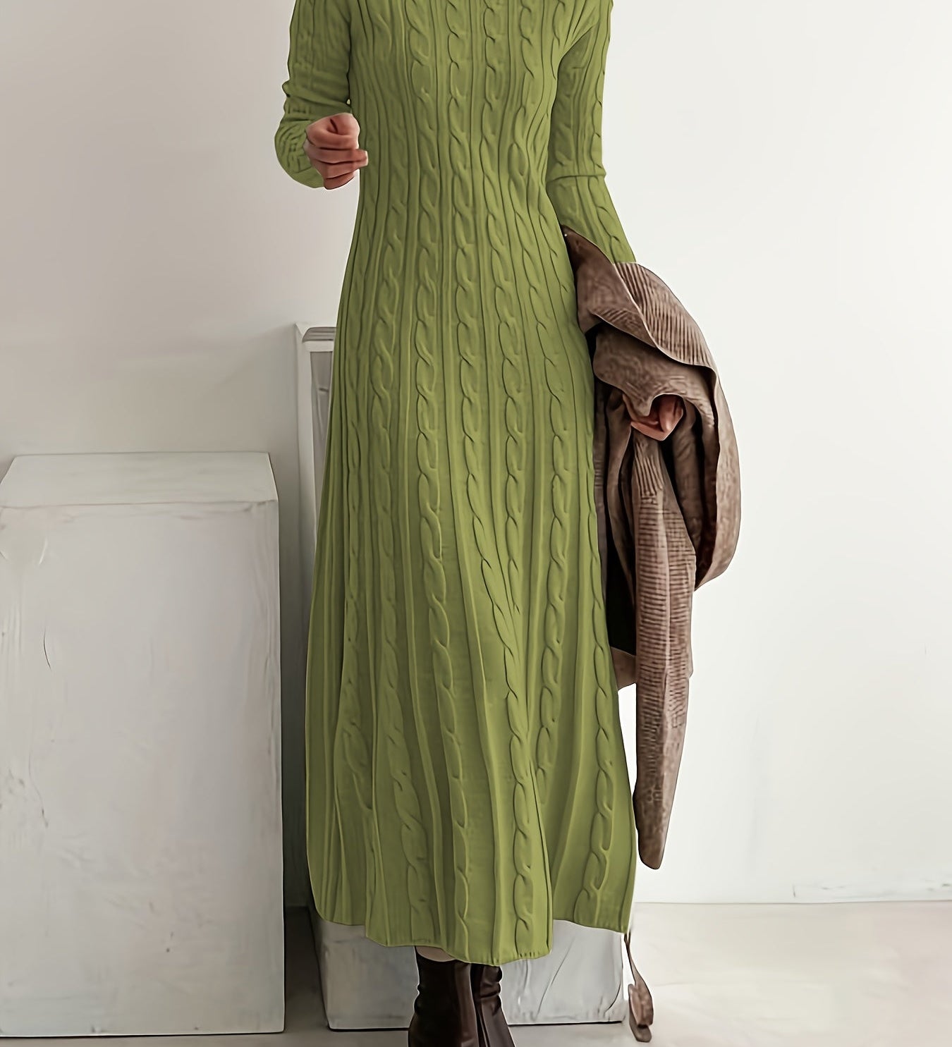 Alžběta | Elegantní pletené šaty s nadčasovou siluetou