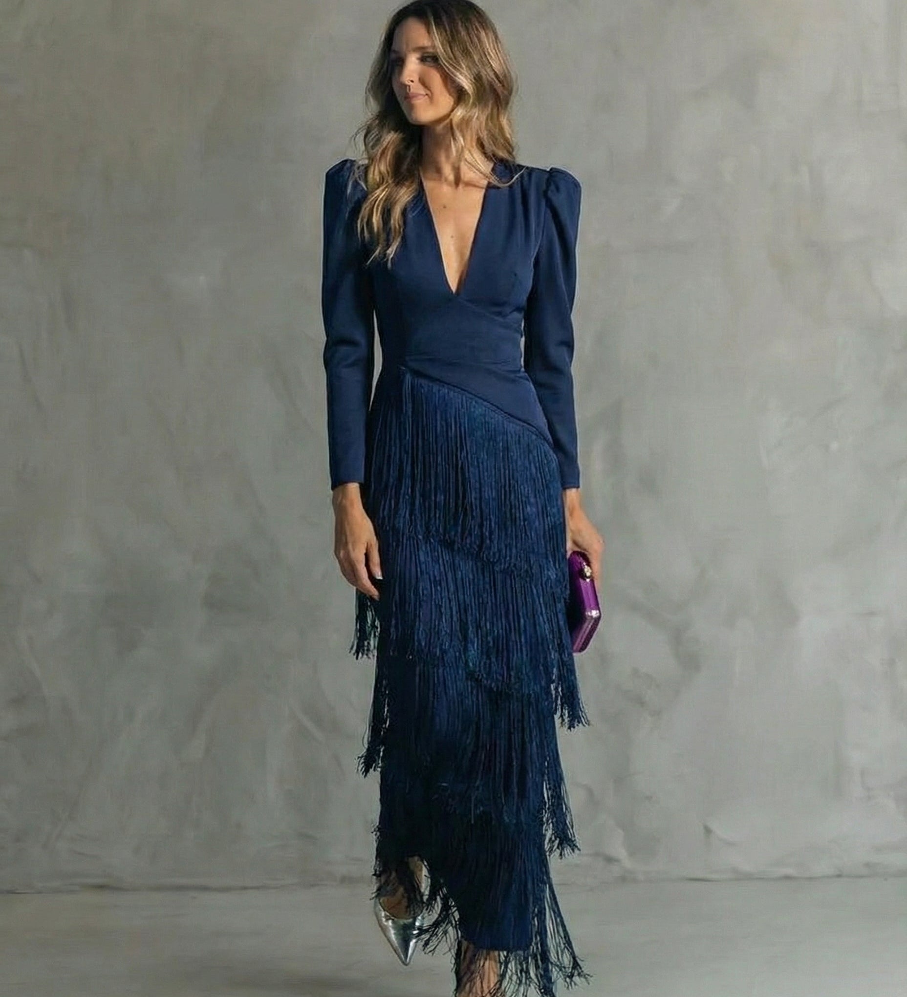 Tereza – Elegantní midi šaty s třásňovými detaily